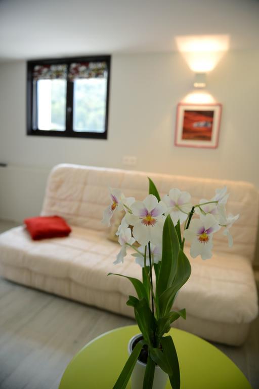 Mas De Carabelle Bed & Breakfast La Roque-Alric ห้อง รูปภาพ